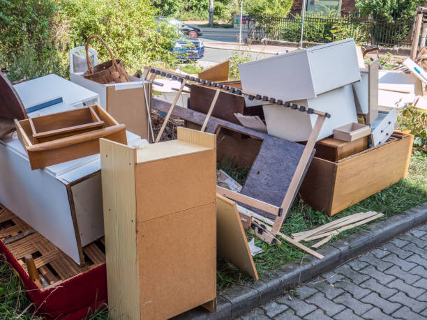 Best Junk Removal and Recycling  in Hillcrest, NY